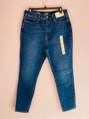 NEW a.n.a High-Rise Skinny Jeans size 12